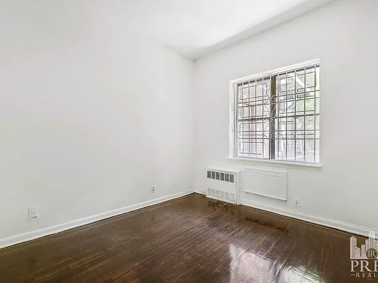 332 E 74th St #3B — Photo 4