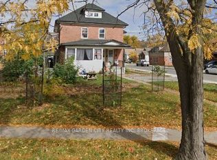 323 Queenston St #1, Saint Catharines, ON L2P 2X7