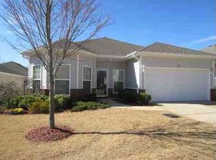 323 Spyglass Hill Dr, Perry, GA 31069