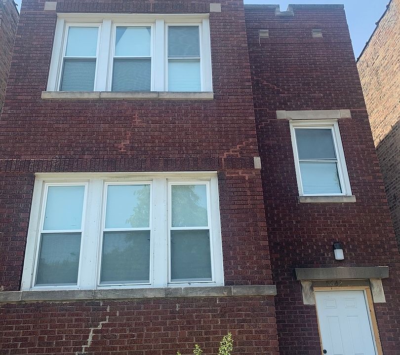 1st image of 5642 S Loomis Blvd #1
