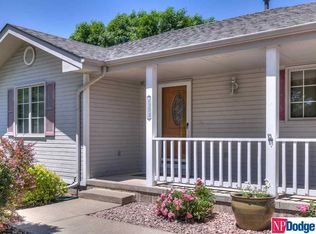 4322 Anchor Mill Rd, Bellevue, NE 68123