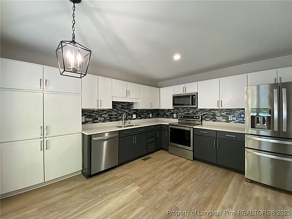 2nd image of 517 Apple Ln
