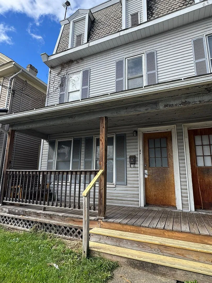 42-44 Filbert St. Milton — Photo 1