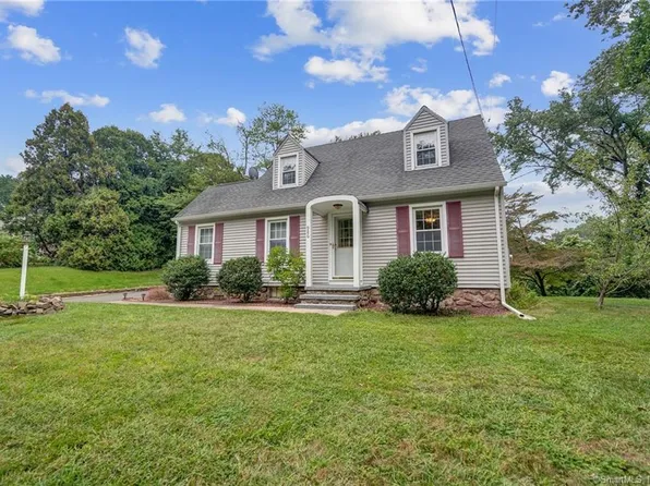 986 Prospect Road, Cheshire, CT 06410