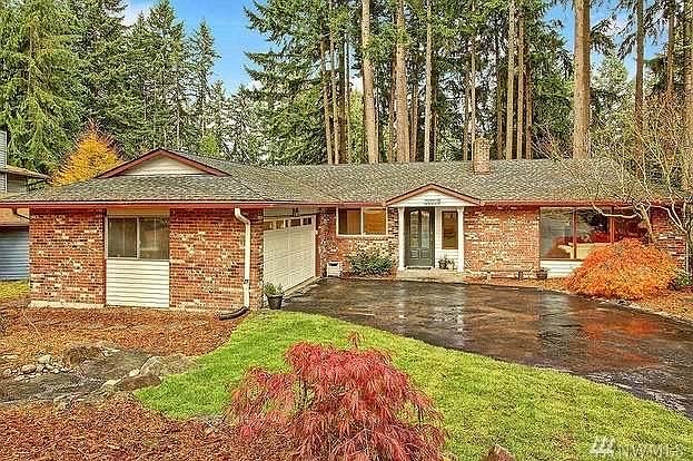 1st image of 16216 SE Roanoke Pl