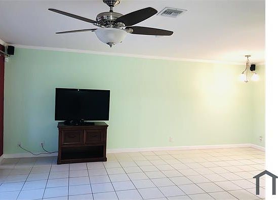 3rd image of 2169 Discovery Cir W