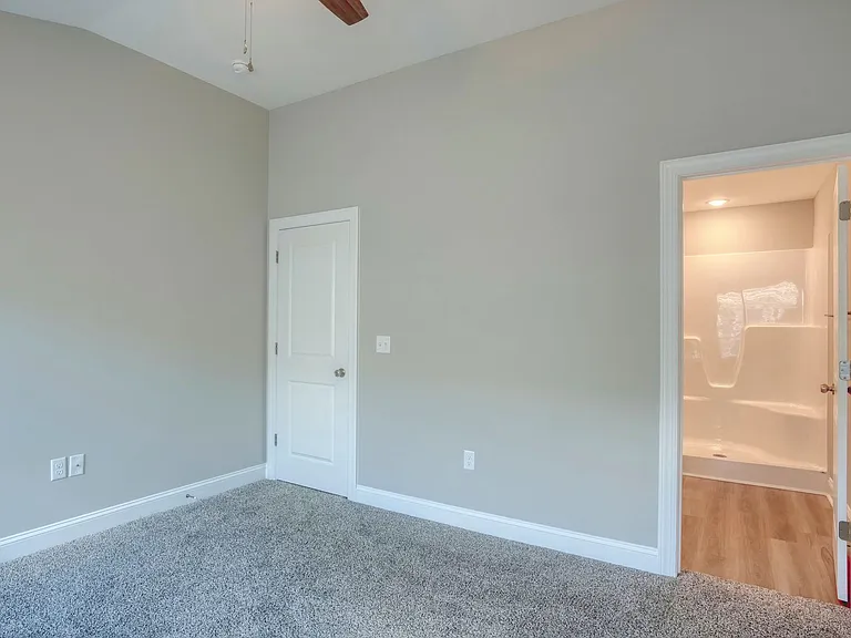321 Starfish Ln — Photo 11