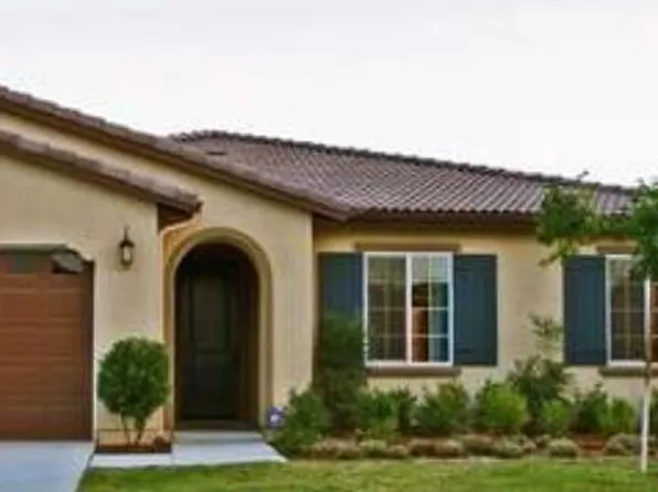 29901 Boathouse Cv, Sun City, CA 92585