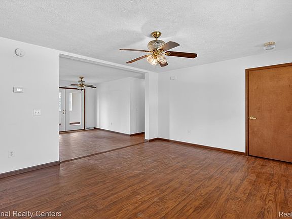 5th image of 11277 Phal Rd