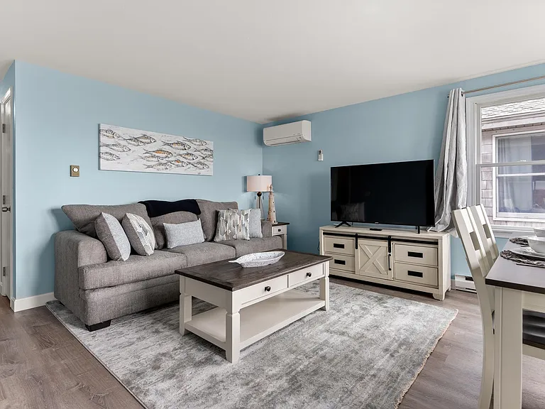 911 Ocean Blvd #4 — Photo 9