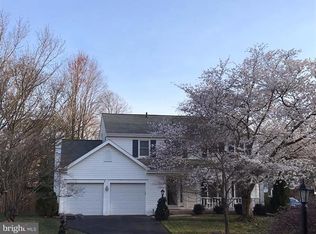 3609 Jody Ct, Woodbridge, VA 22192