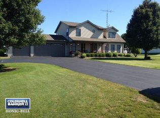 11027 Melms Rd, Genoa, IL 60135