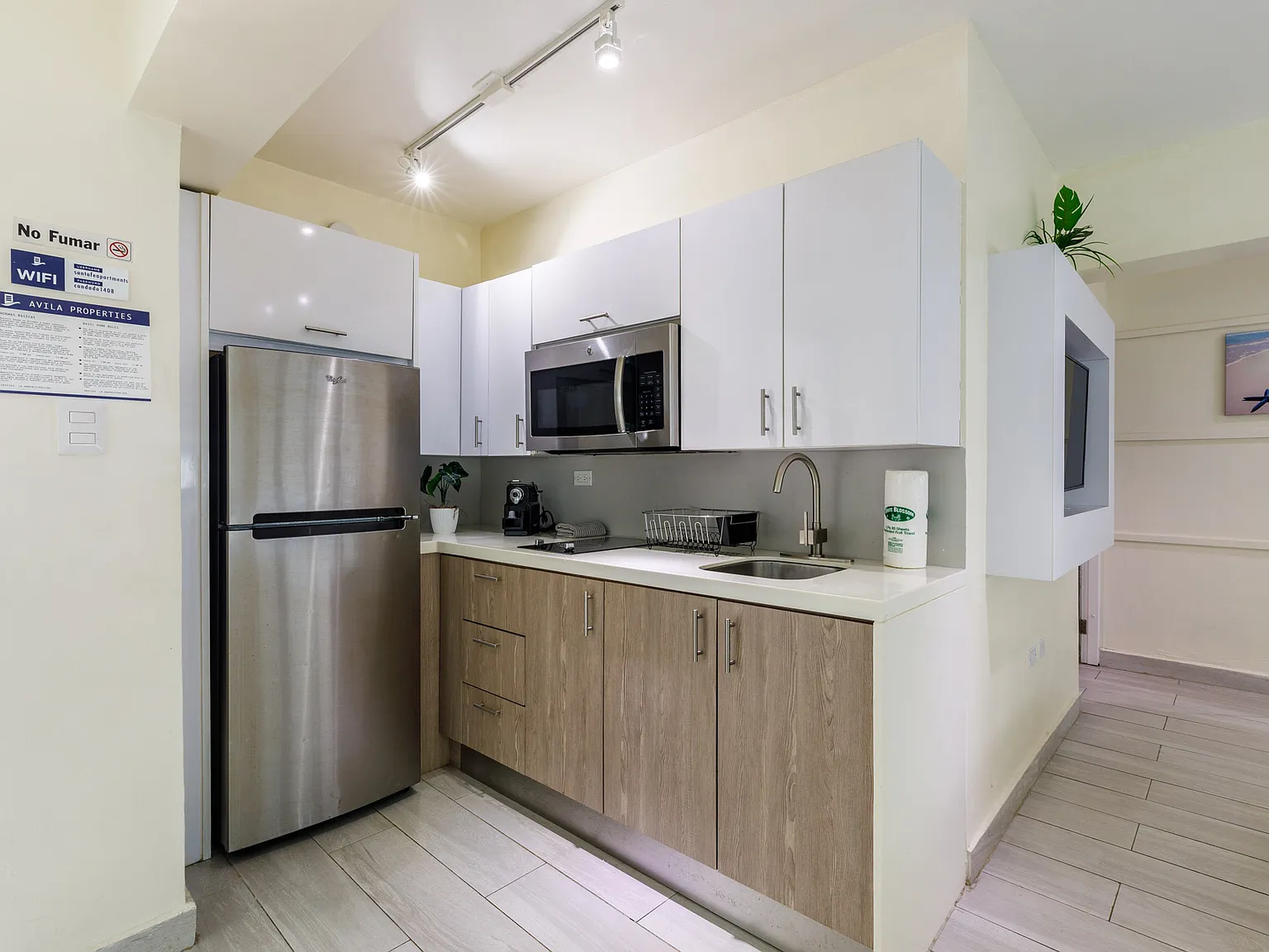 Studio, 450 sqft, $2,300 — Photo 1