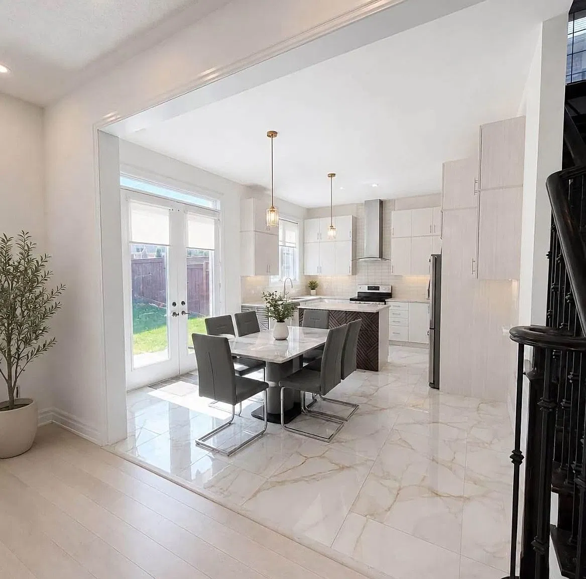 4 bed, $3,800 — Photo 4