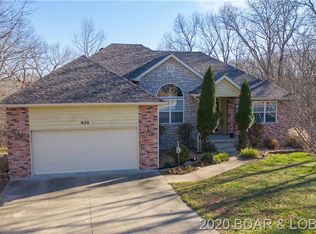 932 Duckhead Rd, Lake Ozark, MO 65049