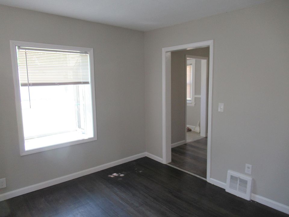 1st image of 5507 Laverne Ave
