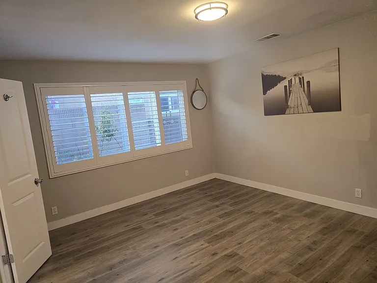 1218 S Golden West Ave — Photo 6