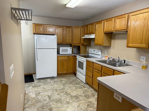 2nd image of 9233 Troon Ct
