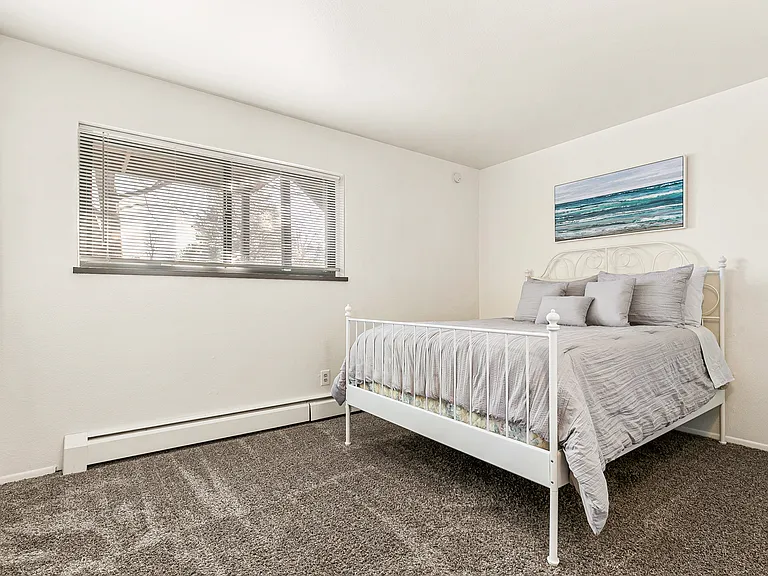 2355 Grove St #6 — Photo 16