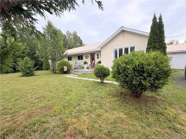 68 Robertson Brook Rd, Tracadie, NB E9H 1M2