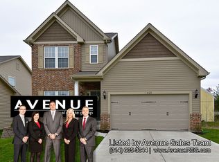 1409 Bridgeport Ter, Saint Charles, MO 63303