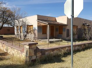 232 Davis St NE, Fabens, TX 79838