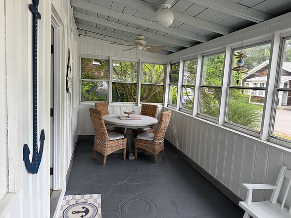 4th image of 76 Silver Beach Ave