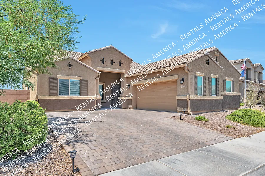 Beautiful home in Saguaro Bloom! — Photo 1
