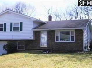 2526 Barrington Rd, Akron, OH 44333