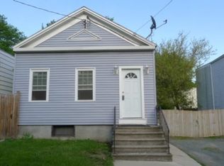 216 East St, Rensselaer, NY 12144