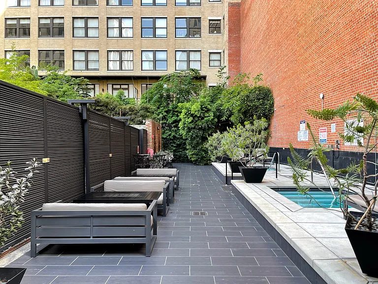 460 S Spring St #1105 — Photo 30
