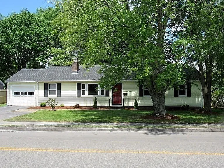 1247 Trapelo Rd #1 — Photo 1