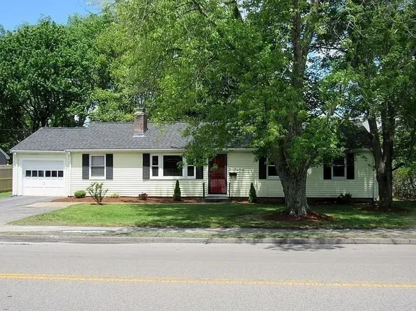 1247 Trapelo Rd #1, Waltham, MA 02451