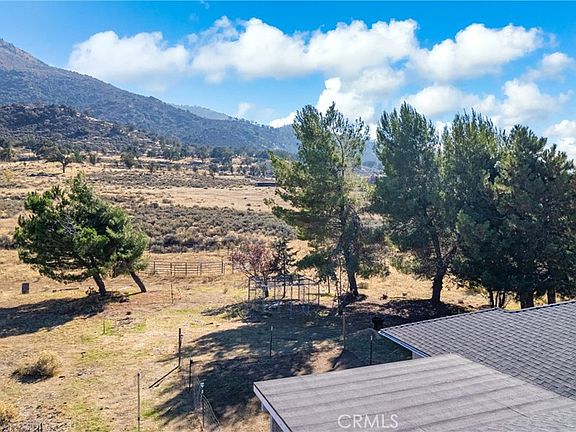 4th image of 18888 Pellisier Rd