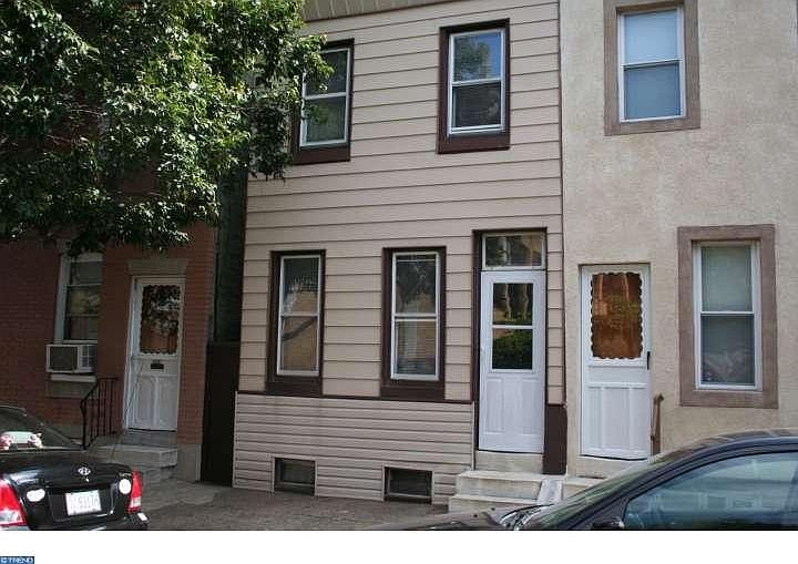 1st image of 2621 E Monmouth St