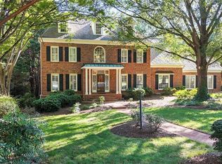 200 Manchester Pl, Greensboro, NC 27410