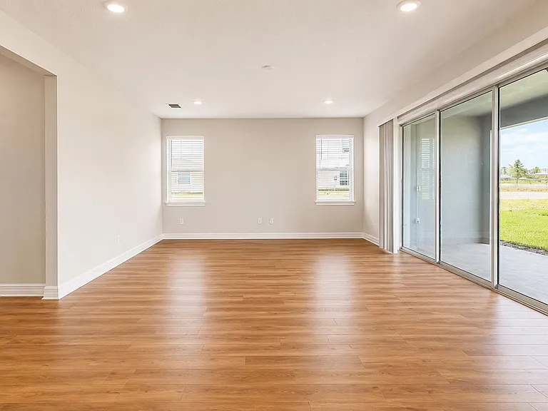 16628 Silver Brook Way — Photo 3