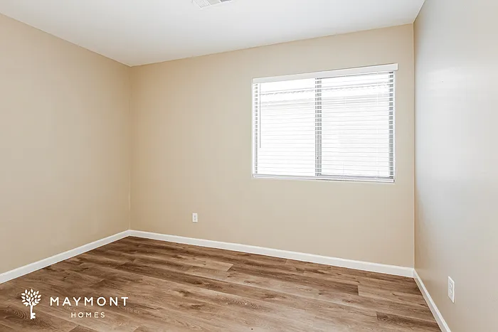22996 W Papago St — Photo 11