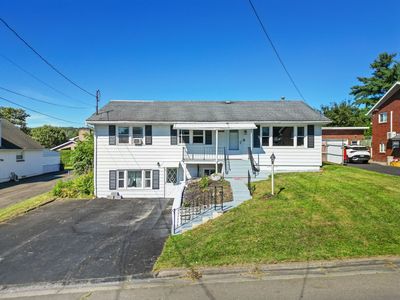 705 N McKinley Ave, Endicott, NY, 13760