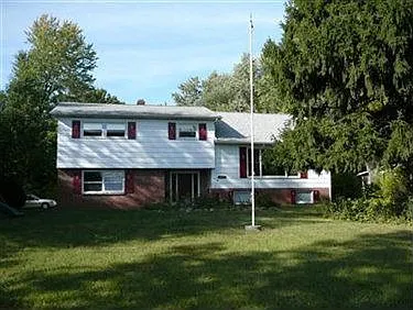 3355 Greenwich Rd photo 1