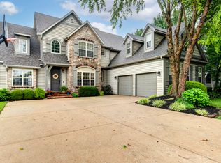 3516 N Wakefield Dr, Ozark, MO 65721