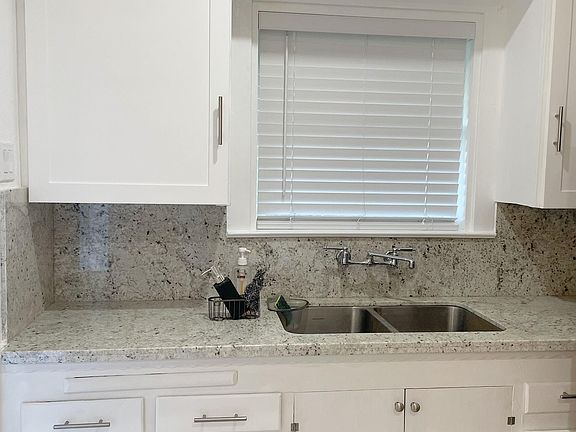4th image of 1623 Burnett Way