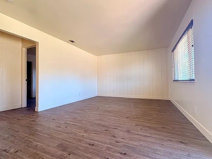 431 N St — Photo 12
