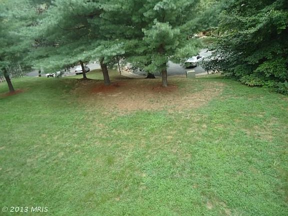 No adjacent properties