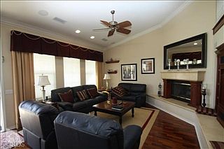 4th image of 3202 Cove Creek Ct