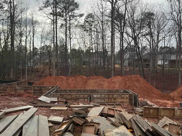 1050 Hidden Hills Cir, Greensboro, GA 30642