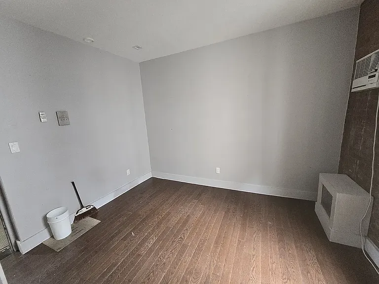 1270 Ocean Ave #4J — Photo 6