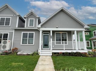 359 Old Farm Rd, South Burlington, VT 05403