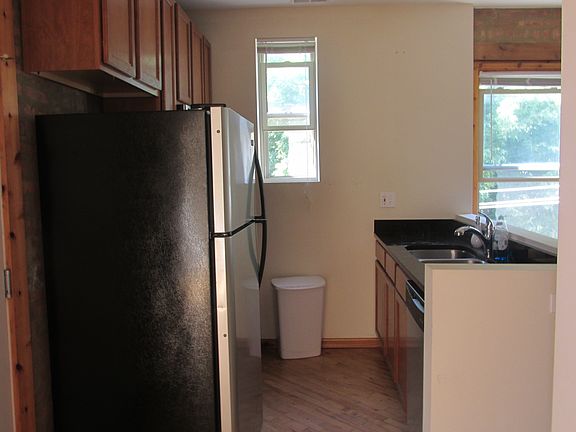 3rd image of 5128 S Kimbark Ave Unit 3SW