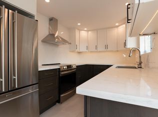 10242 32nd Ave SW #A, Seattle, WA 98146